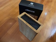 全新西班牙Arcos 任意插刀座，可拆出清洗，彩盒裝