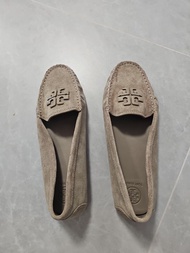 Tory Burch 灰杏色絨面豆豆鞋 9M