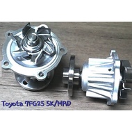 Water Pump TOYOTA 7FG25. ENG. 5K