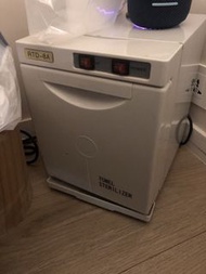 熱毛巾機