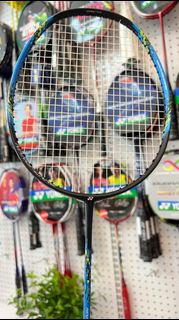 Yonex 尤尼克斯 極光系列NF700 NANOFLARE 700 羽毛球拍 球拍 全新 包送貨 羽毛球