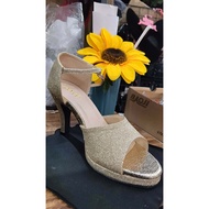 Gold High Heels With Beautiful Ankle Strap