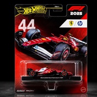 Hot Wheels F1 Premium FERRARI 44 Lewis Hamilton