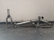 Dahon Dove Uno 摺車車架連前叉及14寸輪組