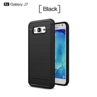 SAMSUNG J7 2015 / J7 CORE IPAKY Carbon Sarung HP Kesing Fiber Softcase Silikon Rugged Armor Casing