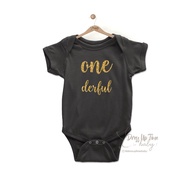 [FREE CUSTOM NAME] Jumper Tshirt Custom Baby First Birthday First Birthday ONE Derful