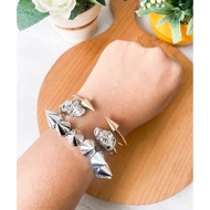 Spike bracelet set