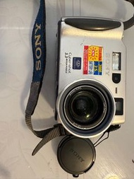 日本製蔡司鏡 CCD DC 數碼相機sony cyber shot 3.3 megapixels