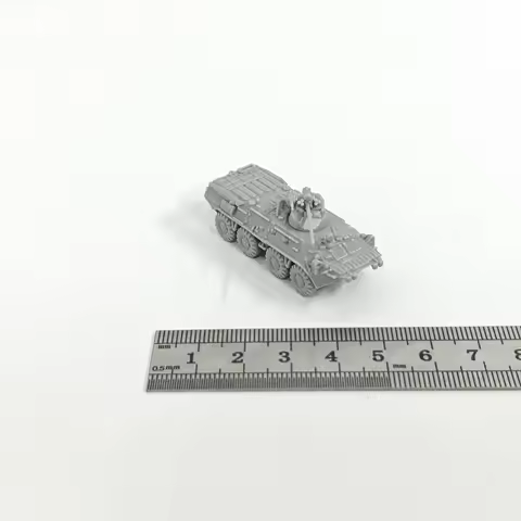 1/144 Scale Russian BTR-80A Armored Personnel Carrier MODEL KIT