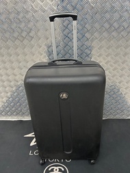 二手Delsey 28 吋實淨行李箱 75 x 27 x 47cm + 全新安裝4 個順滑軸承輪