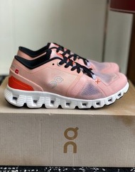 On Running Cloud x3 pink 粉色