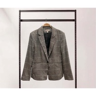️HM EUR40 Blazer ️ Plaid Cotton Fabric There Is A Lining. Front Buttons Pocket. Beautiful Work Chest