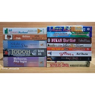 NOVEL PRELOVED TERPAKAI JEMARI SENI TENTANG DHIYA DANDELION BAJU MELAYU HIJAU SERINDIT