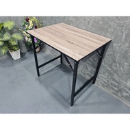 Gray Oak Folding Table Size 60x80x75 Cm.