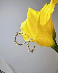 Emerald dreams c型耳環