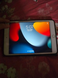 Apple iPad mini 4
