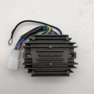 H1550-64600 15533-64600 12V Voltage Regulator For Kubota Tractor B5200 B6200 B7200 B8200 B9200