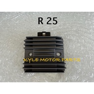 YAMAHA R25 RECTIFIER / REGULATOR