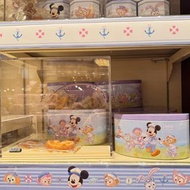預訂貨品!!!Disney商品 長期代購 迪士尼2026「春日啟航」系列米奇與Duffy & Friends 曲奇餅餅乾造型鐵盒🍪