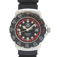 二手TAG HEUER Formula 1 374.508不鏽鋼橡膠錶帶腕錶，黑色錶盤，石英機芯，產於1910年