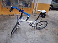 摺疊單車