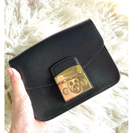 PreLoved Furla metropolis mini black bag