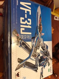 超合金 超時空要塞 VF-31J