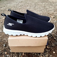 Laris skechers slip on Shoes For women Casual go walk go flex women Sports Jogging Gymnastics Erobic