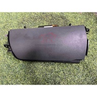 NISSAN SERENA C27 GLOVE B0X ( 2G-3A-H134 )
