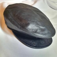 Bognwer皮革貝雷帽，2000年賓士車贈品