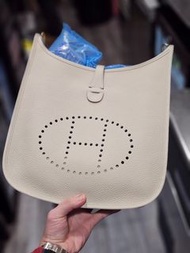 Hermes Evelyne 29
