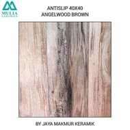 Keramik Kasar Anti Slip Angelwood Brown 40x40