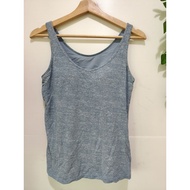 Built-In Bra Tank Top (Forward) Size L Chest 33"-36" Rubber Edge There Is A Little Fluff. Clean. (D9