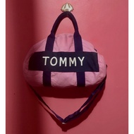 TOMMY HILFIGER TWO-WAY DUFFLE BAG
