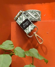 鬱金香花園品牌質感寬版背帶-斯卡吉特綠-帶我走系列(BN96375-29)