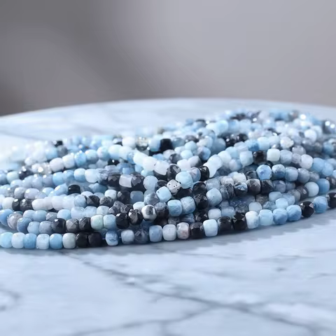 Zhe Ying 4x4mm Ghost Aquamarine Beads Natural Loose Cube Square Faceted Gemstone Beads for Diy Jewel