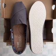 TOMS Flat Canvas Shoes - Unisex Design