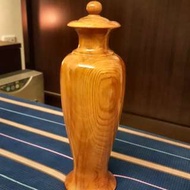 台灣檜木花瓶