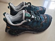 Reebok 戶外運動鞋 Vibram 鞋底