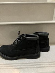 TIMBERLAND 女款黑色經典防水短靴