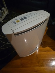 Panasonic 樂聲 F-YZJ90H 抽濕機｜ECONAVI｜乾衣功能｜Panasonic F-YZJ90H Dehumidifier | ECONAVI | Clothes Drying |