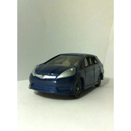 Tomica 100. 1:68 - Honda Fit Shuttle TAKARA TOMY 2011