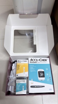 Accu-Chek Instant 血糖機套裝
