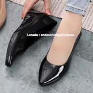 Sepatu Wanita Sepatu Pantofel Jelly Shoes Wedges Glossy - Warna Hitam