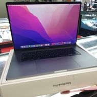 macbook pro 2019 grey 16inc core i7 ram 16/512gb bekas garansi ibox