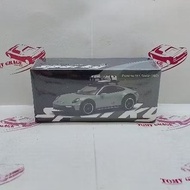 Sparky Porsche 911 Dakar 992