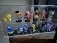 割愛- Pop Mart 芝麻街經典盲目系列 Sesame Street Classic（全套12隻連隱藏版加陳列架）