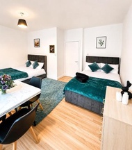 Chic E1 Retreat- Quiet street,5 min walk to Brick Lane