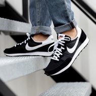 Nike Challenger OG Black White Official