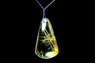 [Disk水晶][金黃閃亮]激光黃金板鈦晶墜AI-40(高31寬18厚10mm重7克)